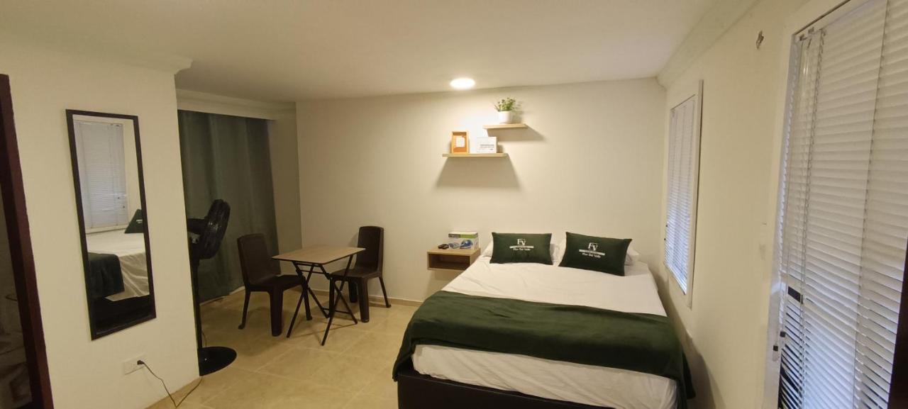 Casa Hotel Flor Del Valle 卡利 外观 照片