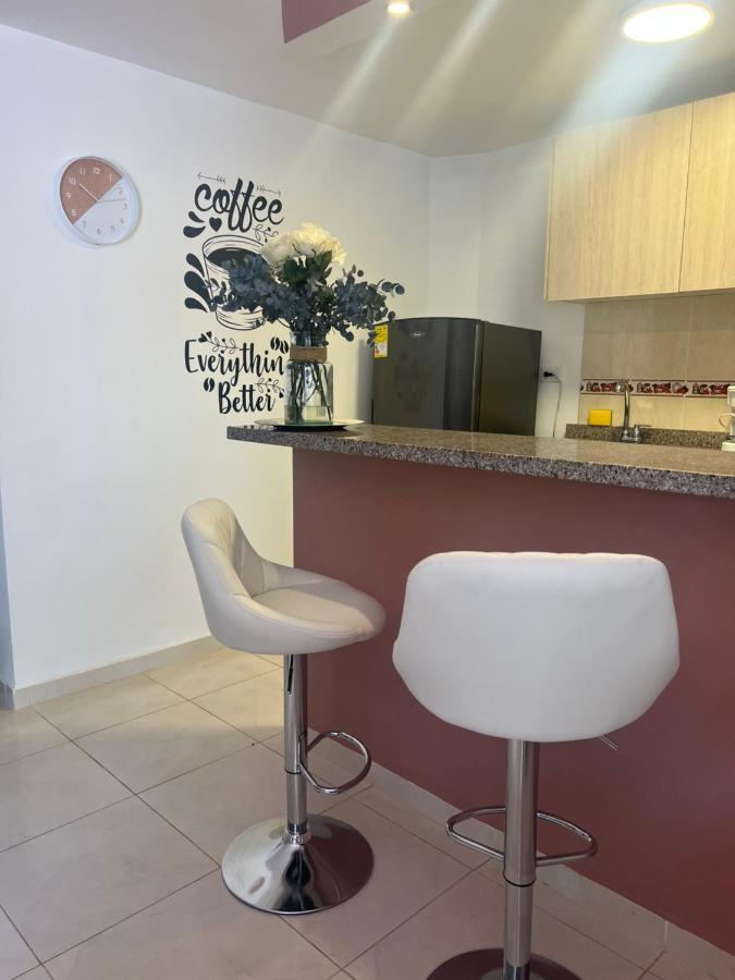 Casa Hotel Flor Del Valle 卡利 外观 照片