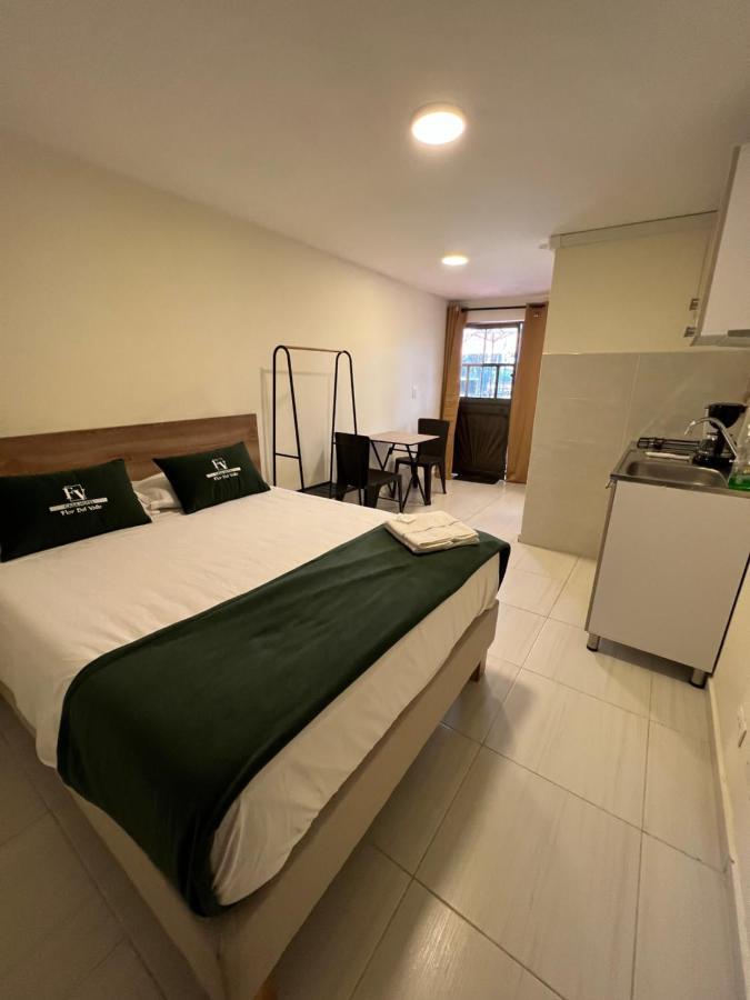 Casa Hotel Flor Del Valle 卡利 外观 照片