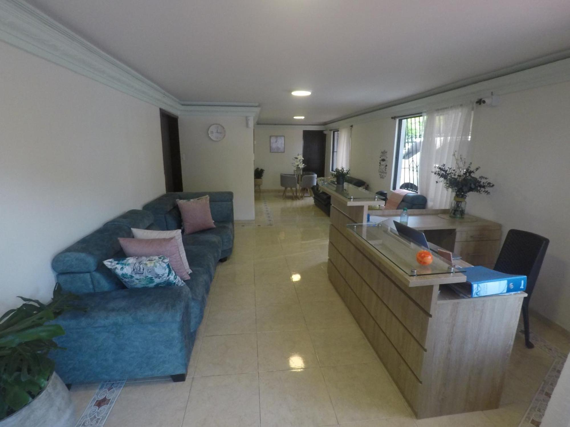 Casa Hotel Flor Del Valle 卡利 外观 照片